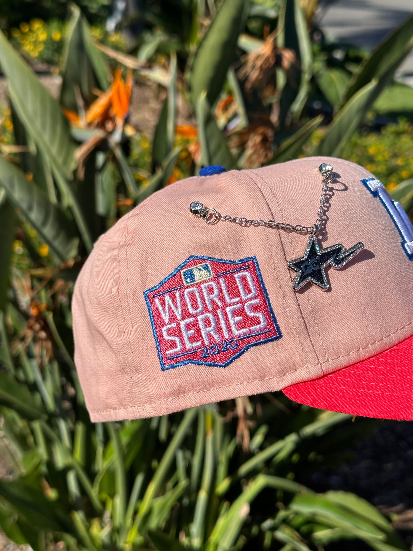 NEW ERA EXCLUSIVE 59FIFTY BLUSH/LAVA RED LOS ANGELES DODGERS W/ 2020 WORLD SERIES PATCH