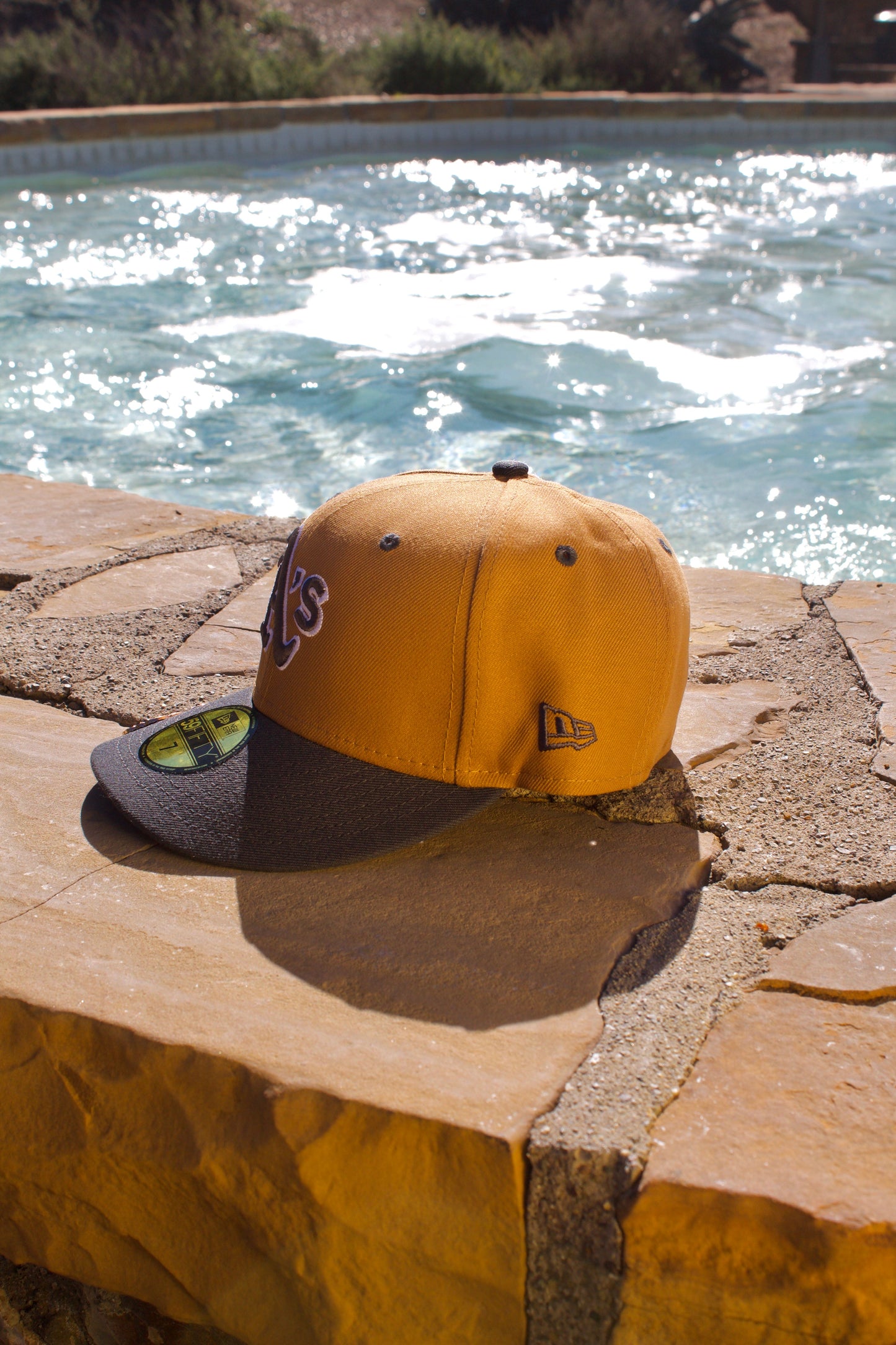 NEW ERA EXCLUSIVE 59FIFTY TAN/GREY OAKLAND A'S 2TONE COLOR PACK