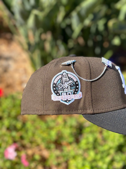 NEW ERA EXCLUSIVE 59FIFTY MOCHA/BLACK LOS ANGELES DODGERS W/ 60TH ANNIVERSARY SIDE PATCH