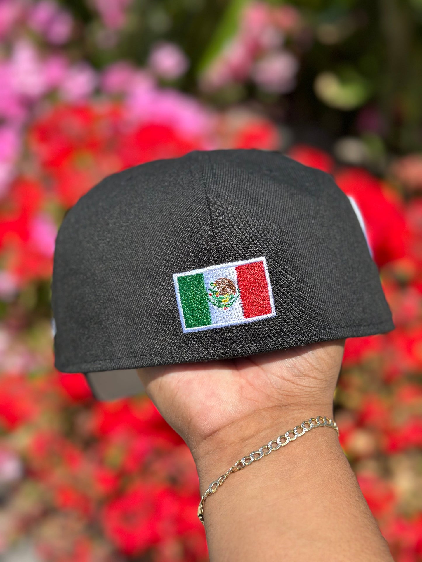 NEW ERA EXCLUSIVE 59FIFTY BLACK/NAVY "CLUB MONTERREY" W/ CLUB DE FUTBOL MONTERREY SIDE PATCH