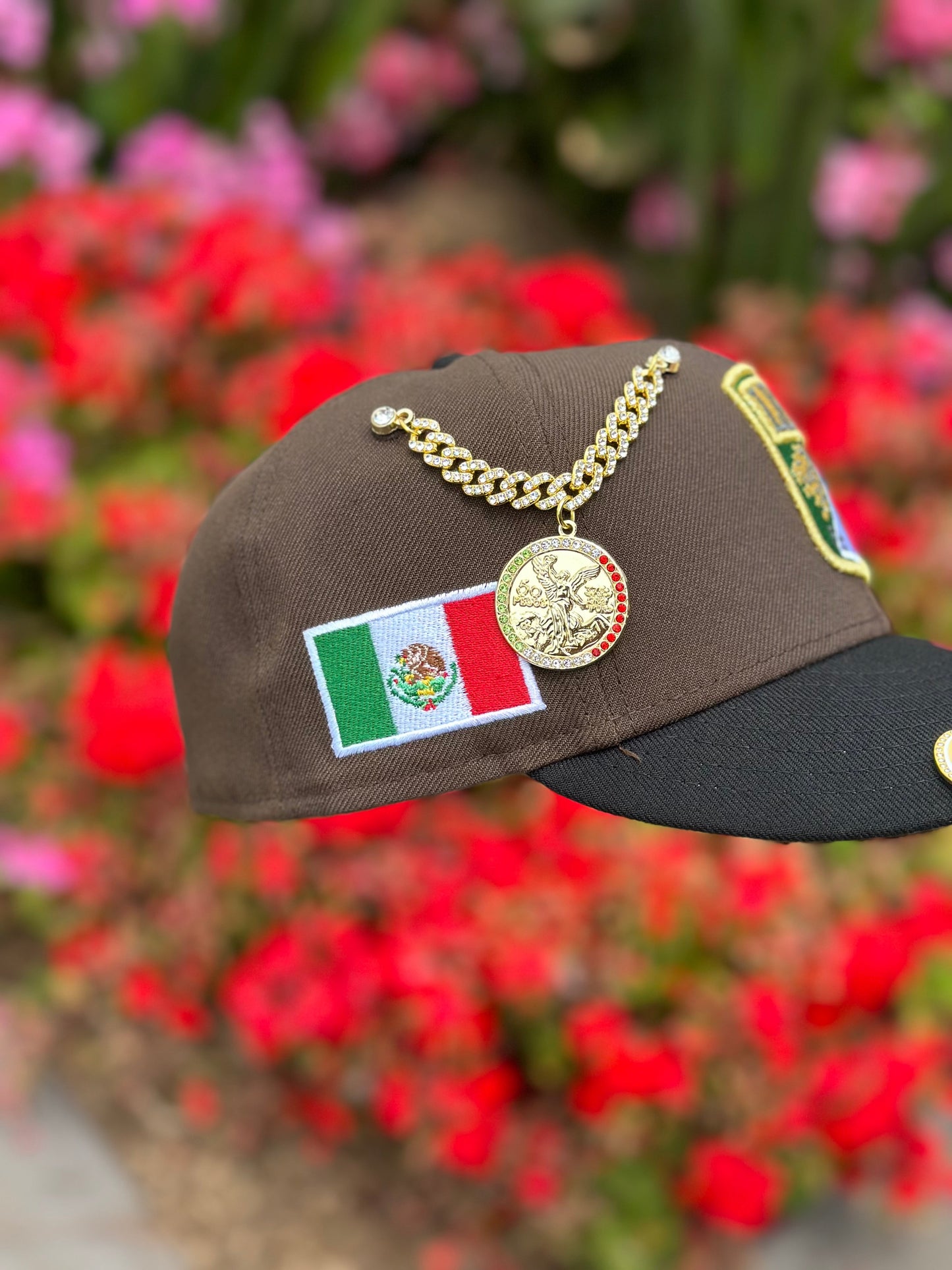 NEW ERA EXCLUSIVE 59FIFTY MOCHA/BLACK "CLUB LEON" W/ MEXICO FLAG SIDE PATCH