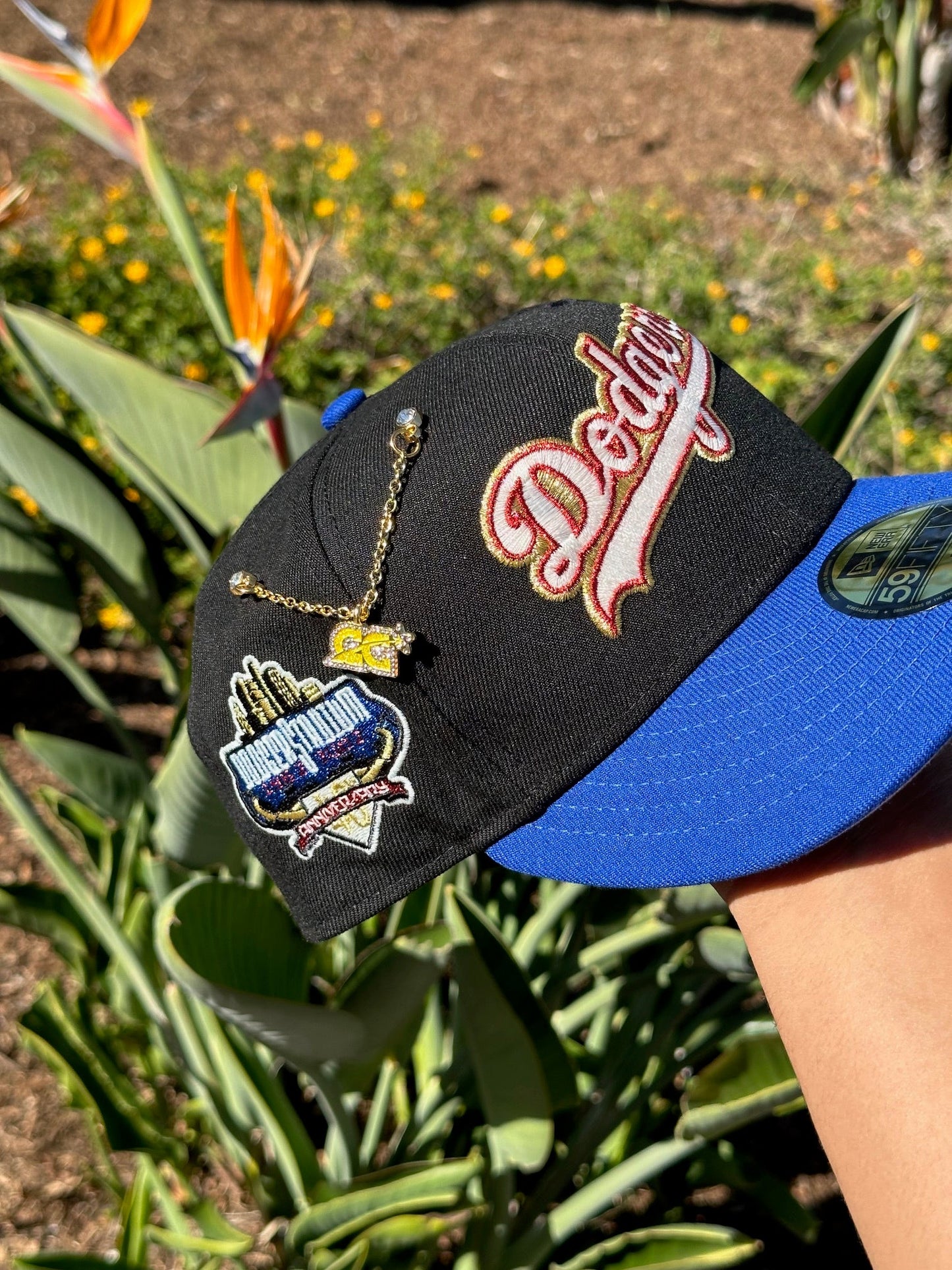 NEW ERA EXCLUSIVE 59FIFTY BLACK/BLUE LOS ANGELES DODGERS SCRIPT W/ 40TH ANNIVERSARY SIDE PATCH
