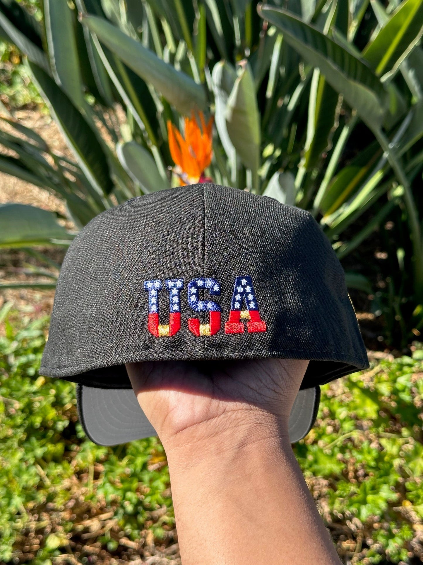NEW ERA EXCLUSIVE 59FIFTY BLACK "STALLION" W/ AMERICAN FLAG SIDE PATCH