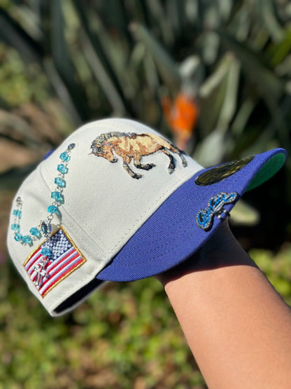 NEW ERA EXCLUSIVE 59FIFTY CHROME WHITE/BLUE "STALLION" W/ AMERICAN FLAG SIDE PATCH