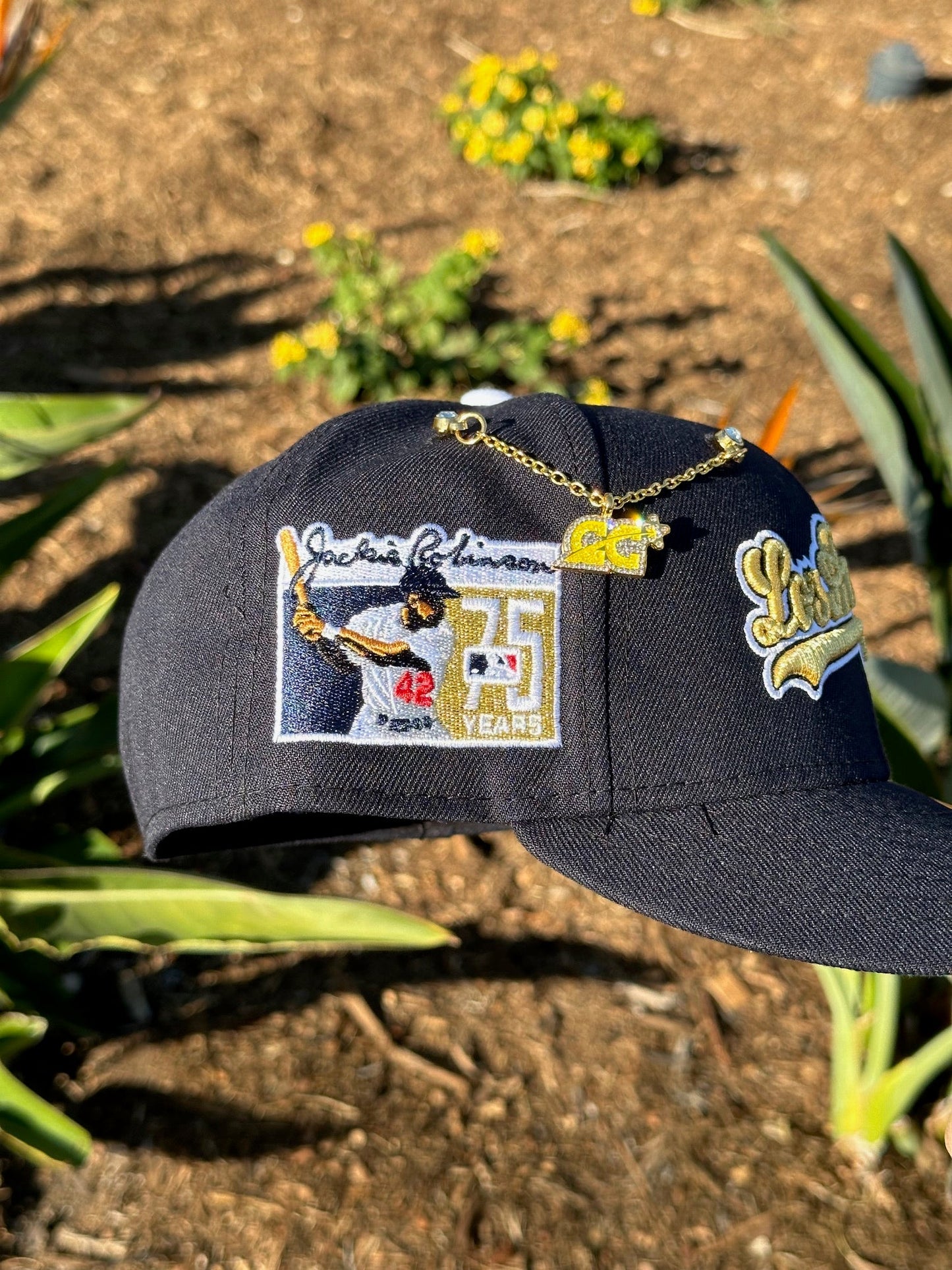 NEW ERA EXCLUSIVE 59FIFTY NAVY LOS ANGELES DODGERS SCRIPT W/ "JACKIE ROBINSON" SIDE PATCH