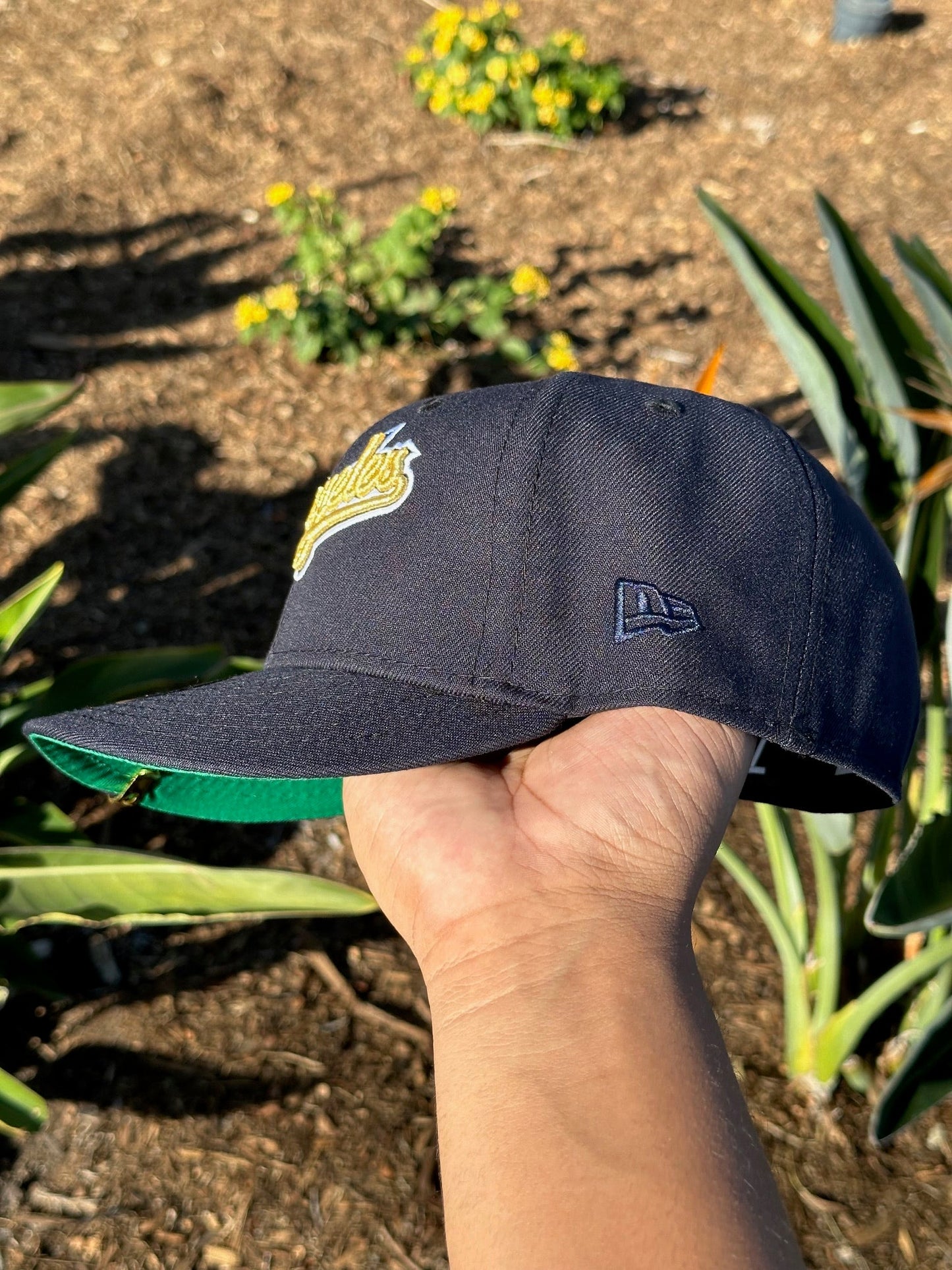 NEW ERA EXCLUSIVE 59FIFTY NAVY LOS ANGELES DODGERS SCRIPT W/ "JACKIE ROBINSON" SIDE PATCH