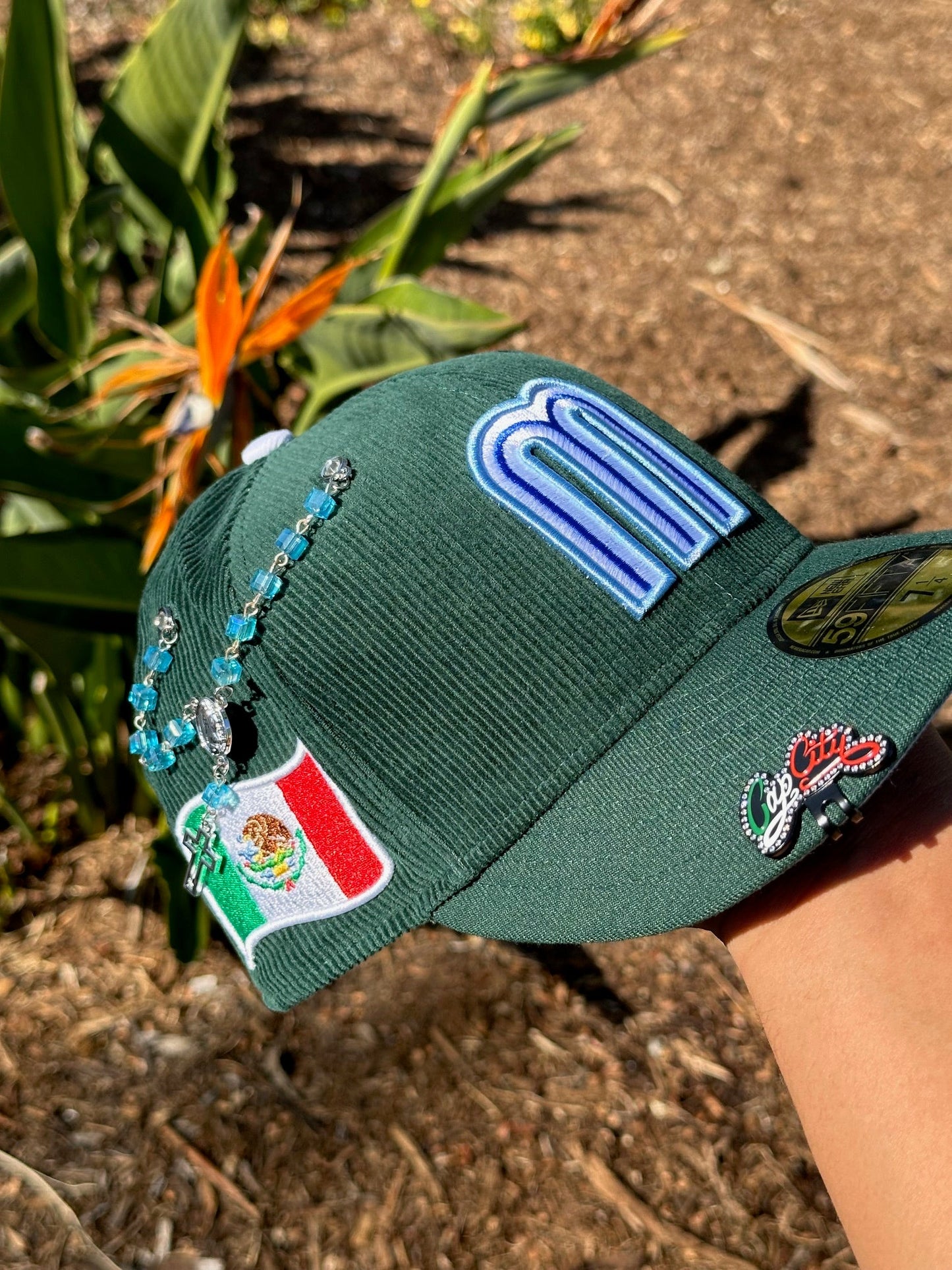 NEW ERA EXCLUSIVE 59FIFTY GREEN CORDUROY MEXICO W/ MEXICO FLAG SIDE PATCH