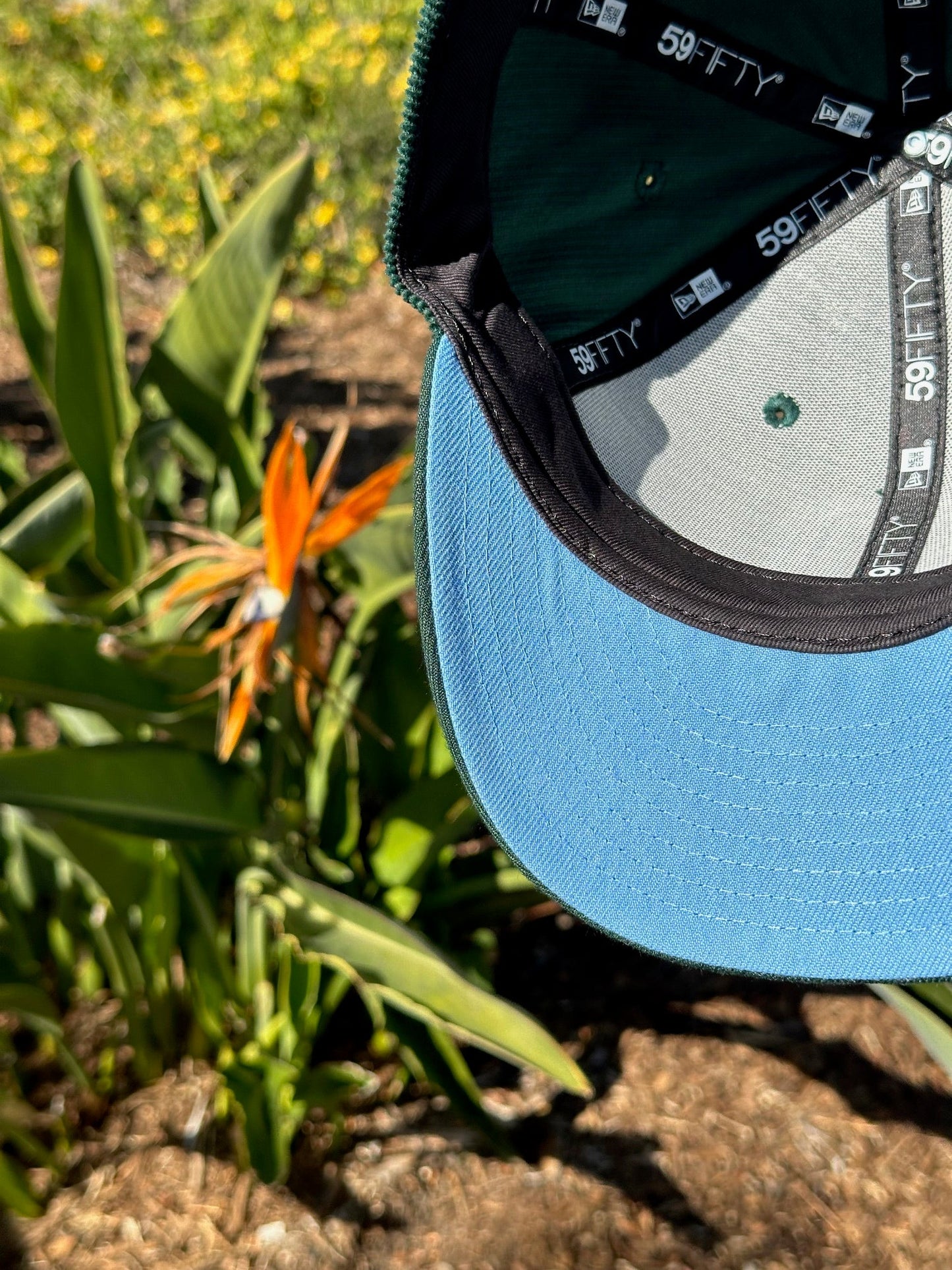 NEW ERA EXCLUSIVE 59FIFTY GREEN CORDUROY MEXICO W/ MEXICO FLAG SIDE PATCH