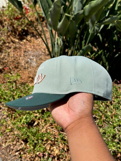 NEW ERA EXCLUSIVE 59FIFTY MINT/EMERALD LOS ANGELES RAMS SCRIPT W/ SUPERBOWL XXXIV SIDE PATCH