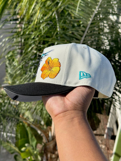 NEW ERA EXCLUSIVE 9FIFTY A-FRAME CHROME WHITE/BLACK FLORIDA MARLINS W/EMBROIDERY +1997 WORLD SERIES SIDE PATCH