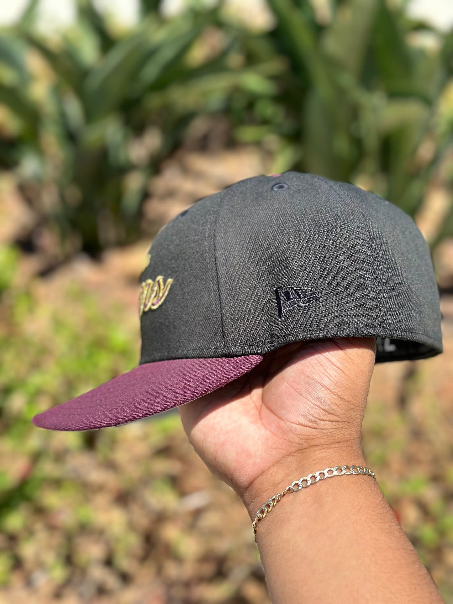 NEW ERA 59FIFTY BLACK/BURGUNDY LOS ANGELES DODGERS W/ 100TH ANNIVERSARY SIDE PATCH