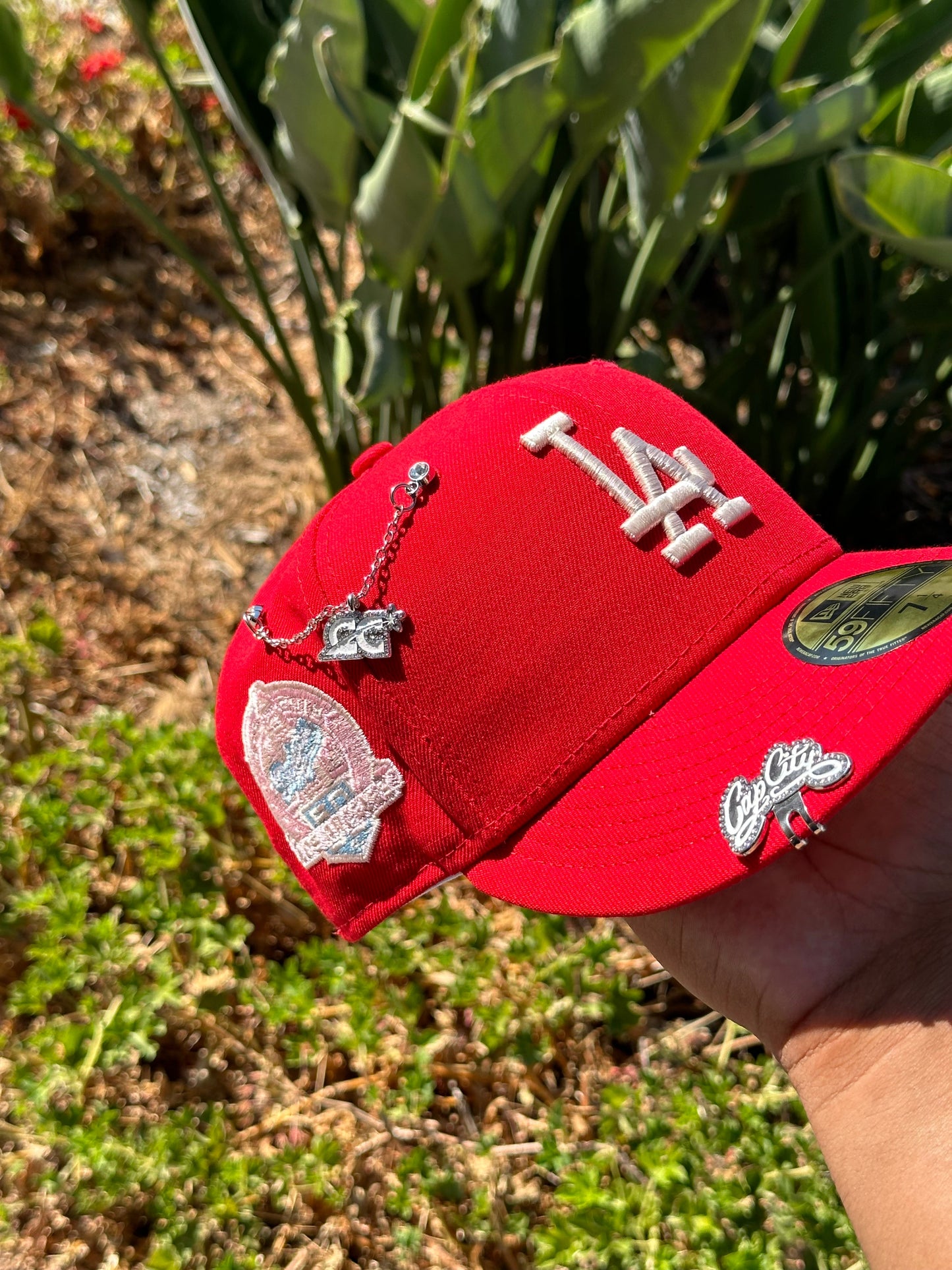 NEW ERA EXCLUSIVE 59FIFTY RED LOS ANGELES DODGERS W/ 60TH ANNIVERSARY SIDE PATCH
