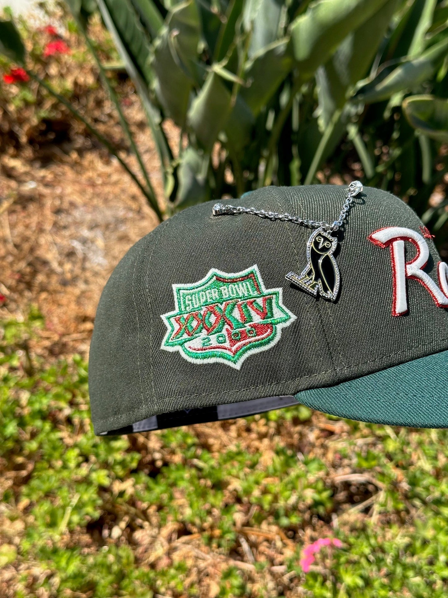 NEW ERA EXCLUSIVE 59FIFTY EMERALD GREEN LOS ANGELES RAMS SCRIPT W/ SUPERBOWL XXXIV SIDE PATCH