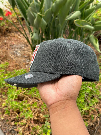 NEW ERA EXCLUSIVE 59FIFTY GREY WOOL LAS VEGAS RAIDERS W/ 60TH ANNIVERSARY SIDE PATCH