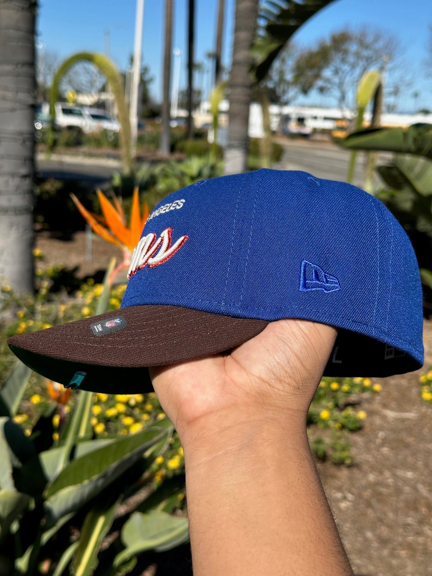 NEW ERA EXCLUSIVE 59FIFTY BLUE/WALNUT LOS ANGELES RAMS SCRIPT W/ SUPERBOWL XXXVI SIDE PATCH