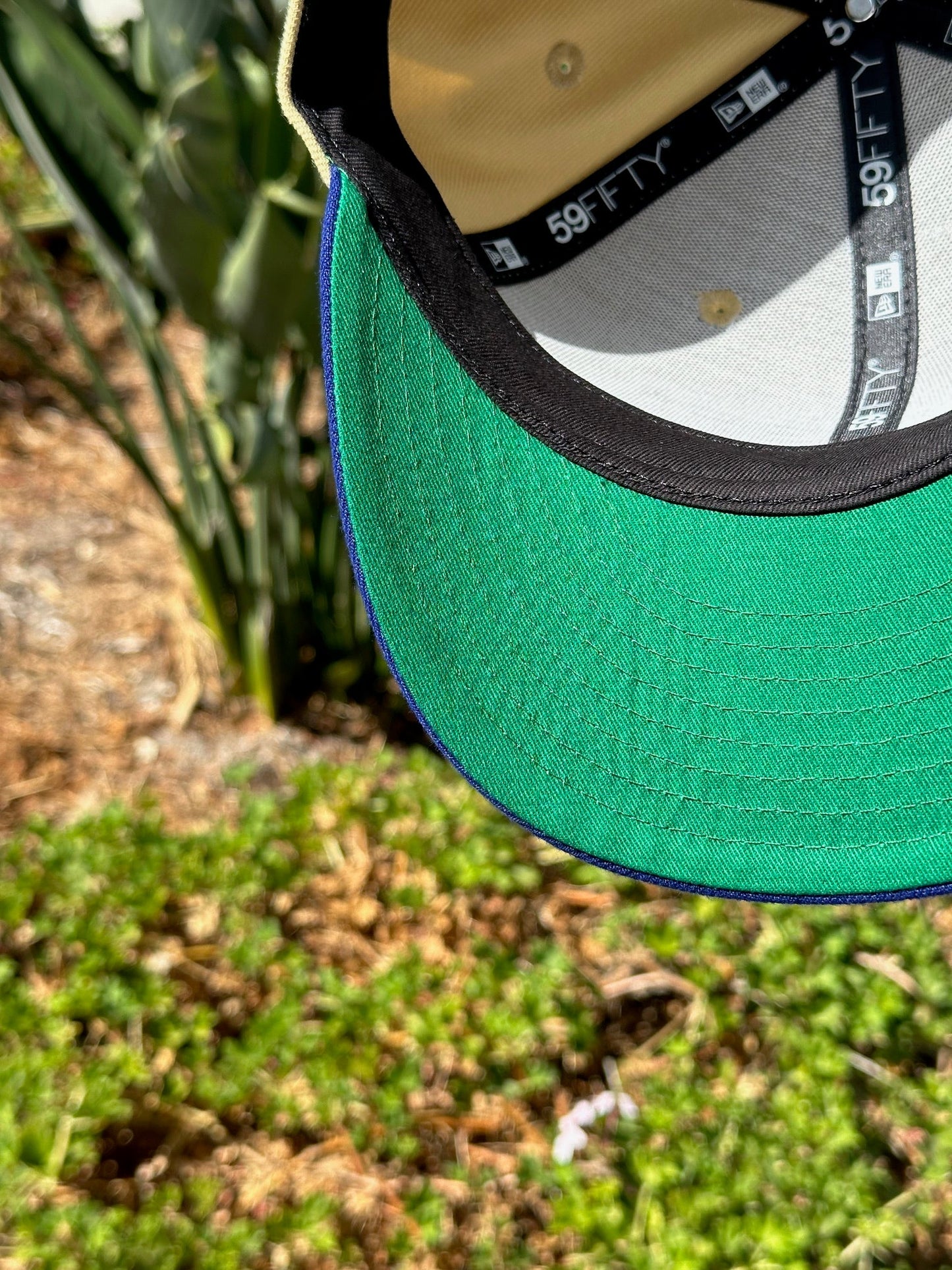 NEW ERA 59FIFTY VEGAS GOLD/BLUE ATLANTA BRAVES SCRIPT W/ 2017 INAUGURAL  SEASON SIDE PATCH