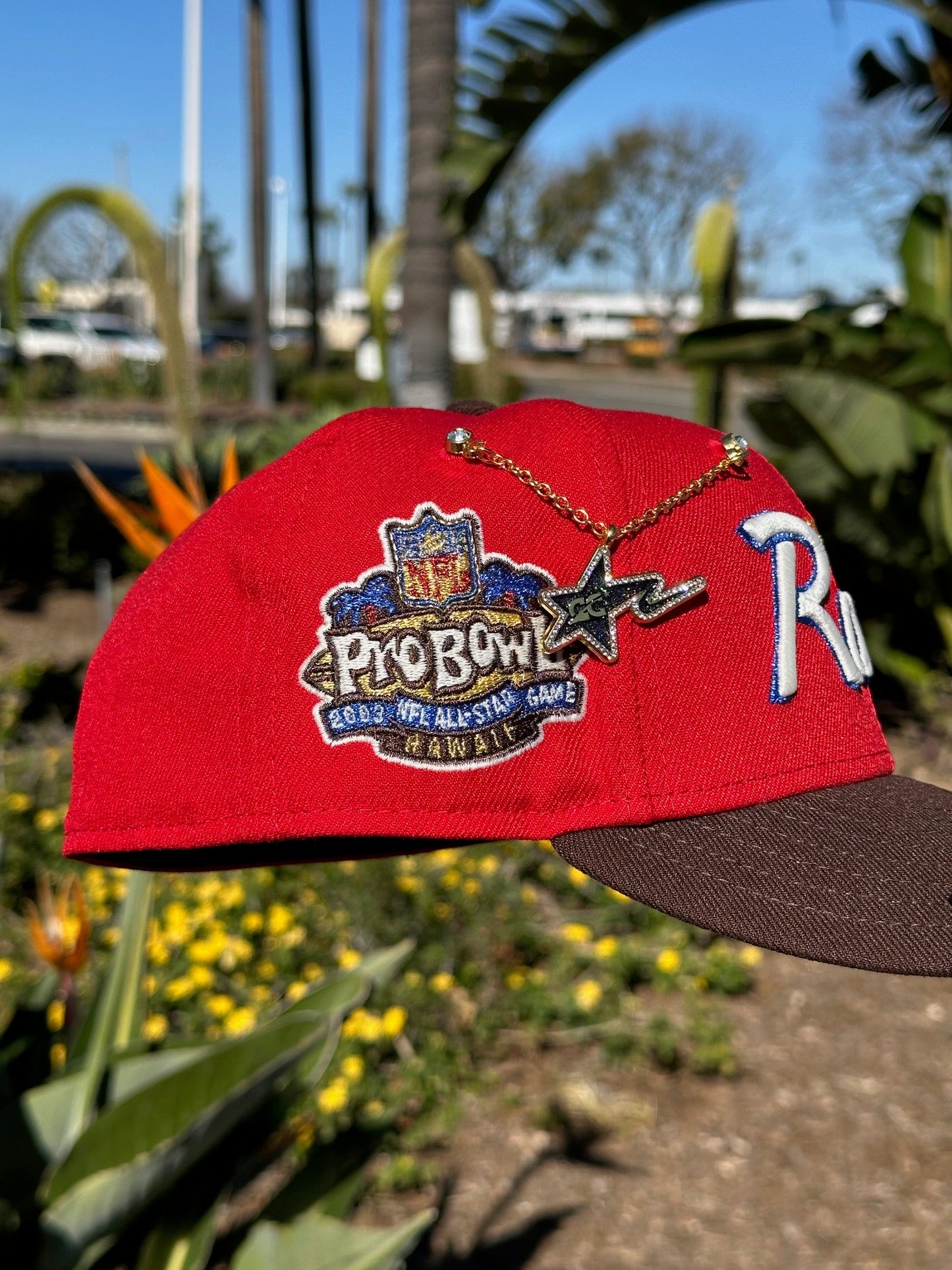 NEW ERA EXCLUSIVE 59FIFTY RED/WALNUT LOS ANGELES RAMS SCRIPT W/ PROBOWL SIDE PATCH