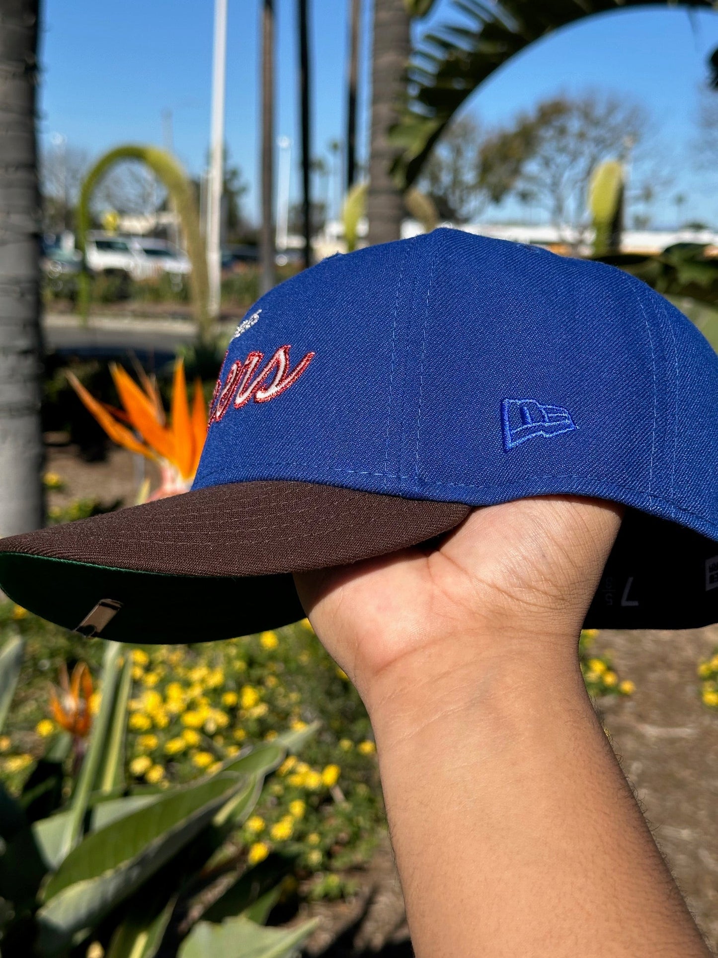 NEW ERA EXCLUSIVE 59FIFTY BLUE/WALNUT LOS ANGELES LAKERS SCRIPT W/ 60TH ANNIVERSARY SIDE PATCH