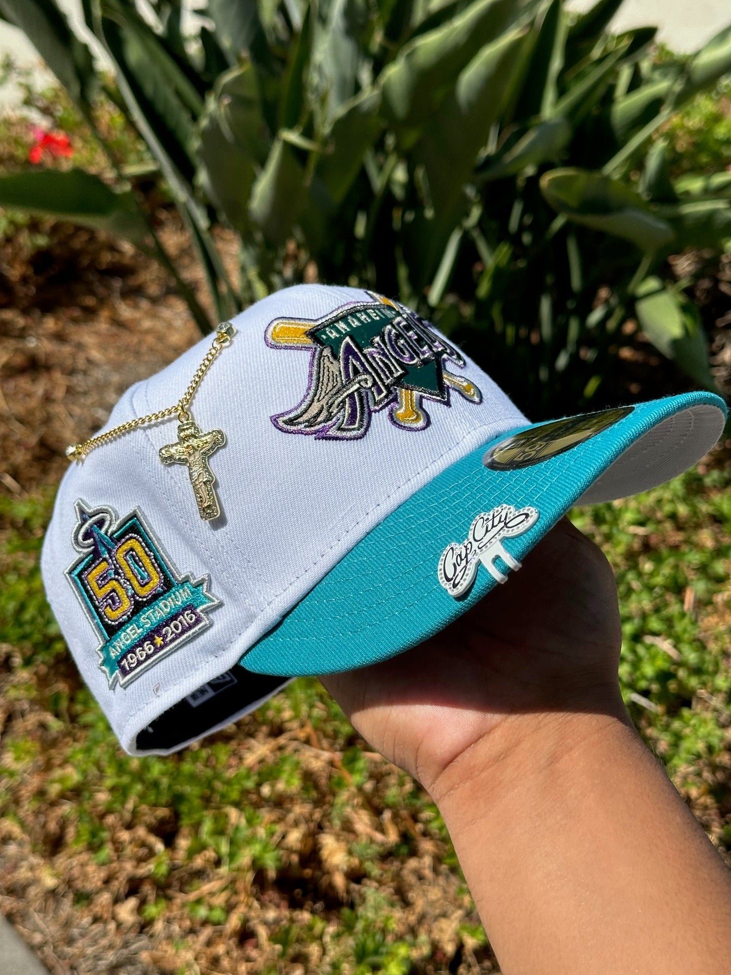 NEW ERA 59FIFY WHITE/TURQUOISE ANAHEIM ANGELS W/ 50TH ANNIVERSARY SIDE PATCH