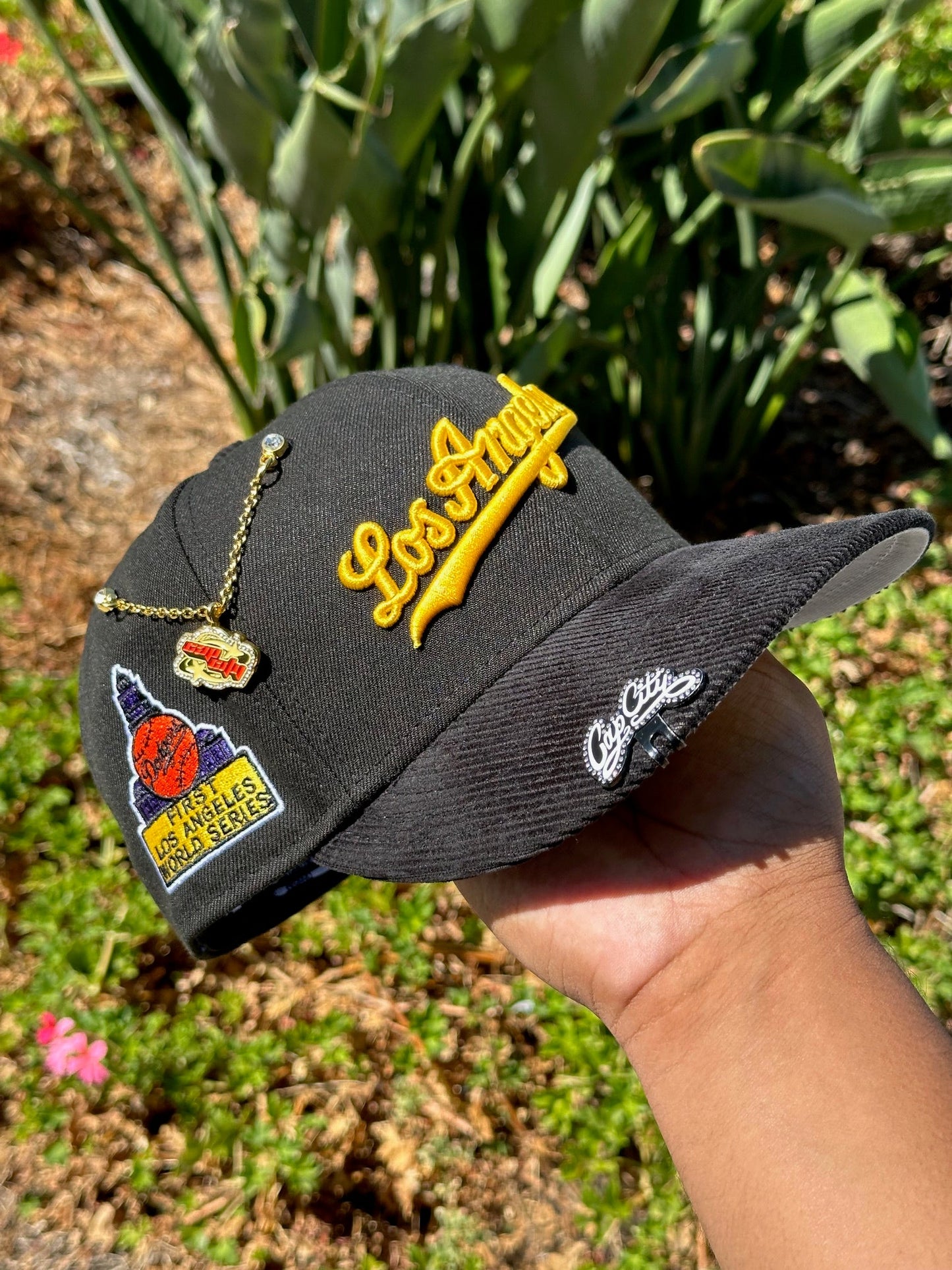 NEW ERA EXCLUSIVE 59FIFTY BLACK/CORDUROY LOS ANGELES DODGERS SCRIPT W/ 1ST WORLD SERIES SIDE PATCH