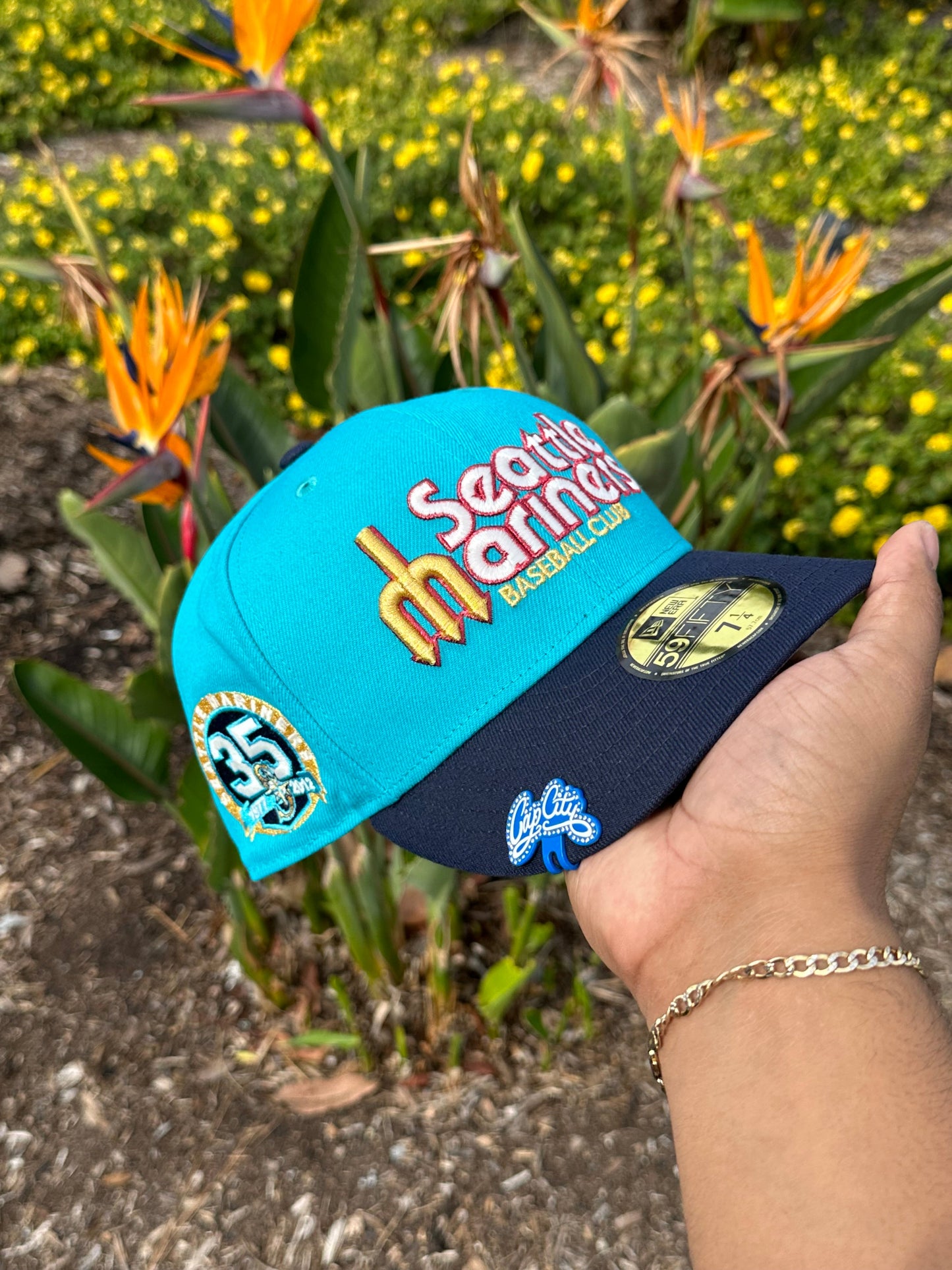 NEW ERA EXCLUSIVE 59FIFTY TEAL/NAVY BLUE SEATTLE MARINERS SCRIPT W/ 35TH ANNIVERSARY PATCH