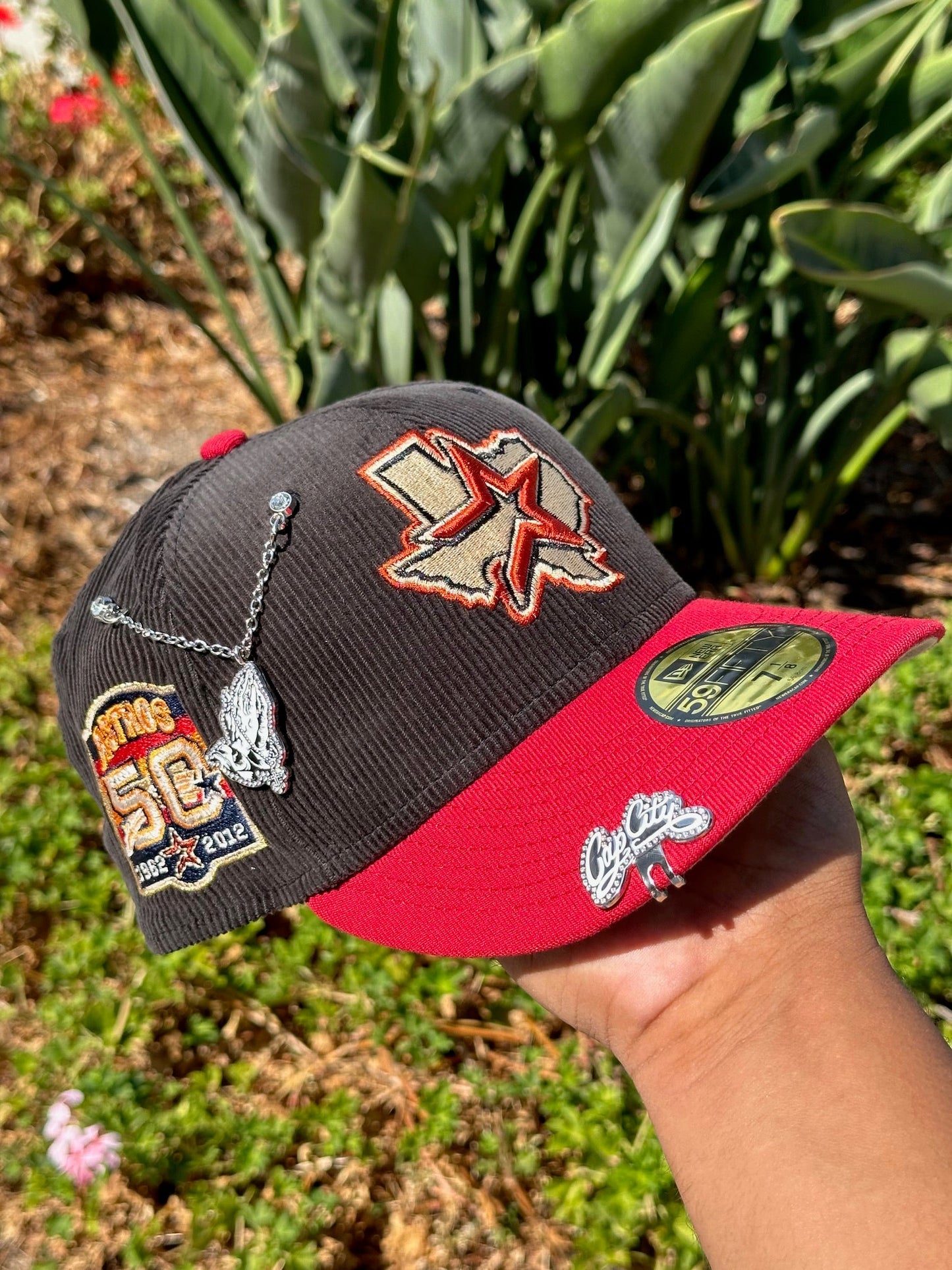 NEW ERA EXCLUSIVE 59FIFTY CORDUROY/RED HOUSTON ASTROS W/ 50TH ANNIVERSARY SEASON PATCH