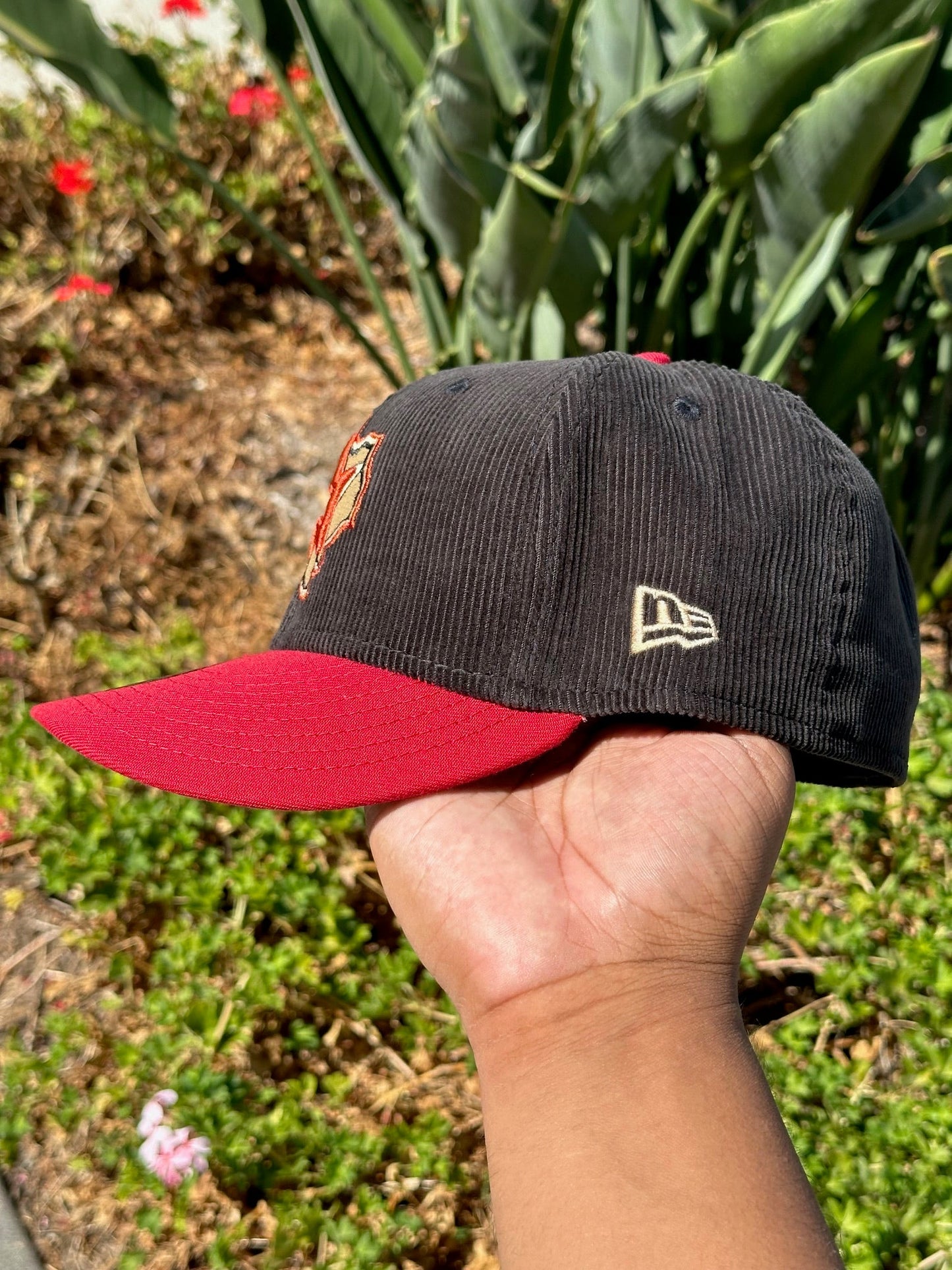 NEW ERA EXCLUSIVE 59FIFTY CORDUROY/RED HOUSTON ASTROS W/ 50TH ANNIVERSARY SEASON PATCH