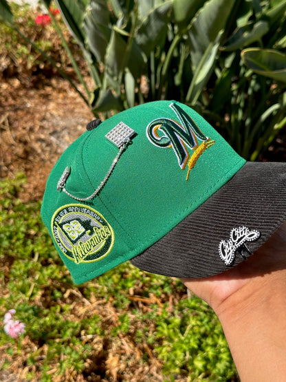 NEW ERA EXCLUSIVE 59FIFTY GREEN/CORDUROY MILWAUKEE BREWERS W/ SILVER ANNIVERSARY  SIDE PATCH
