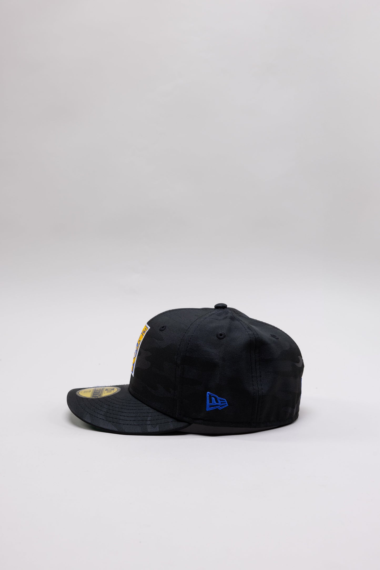 NEW ERA EXCLUSIVE 59FIFTY BLACK CAMO "CLUB TIGRES UANL" W/ MEXICO FLAG SIDE PATCH