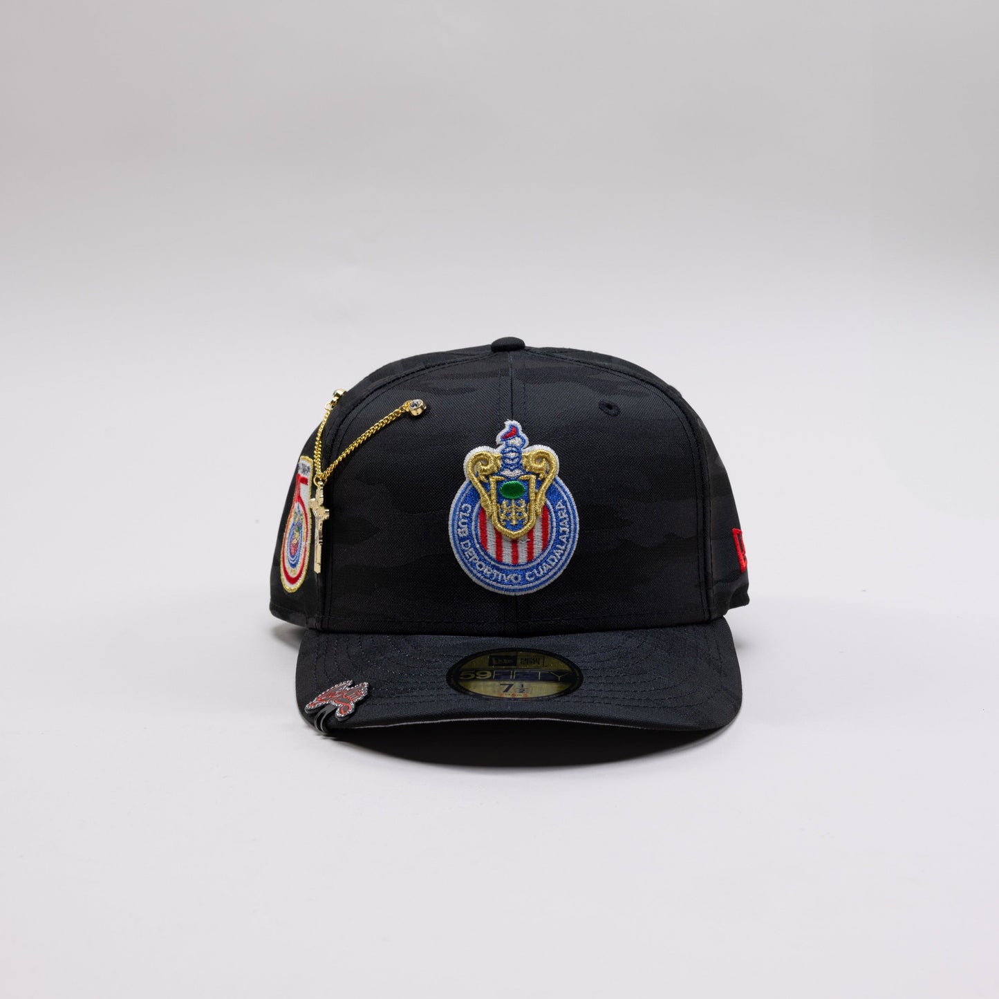 NEW ERA EXCLUSIVE 59FIFTY BLACK CAMO "CHIVAS DE GUADALAJARA" W/ 115 ANNIVERSARY SIDE PATCH