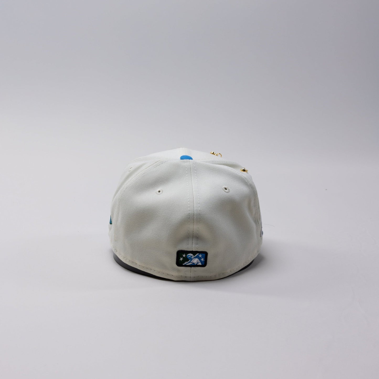 NEW ERA EXCLUSIVE 59FIFTY CHROME/ ICY BLUE BUFFALO BISONS W/ "BISONS" SIDE PATCH