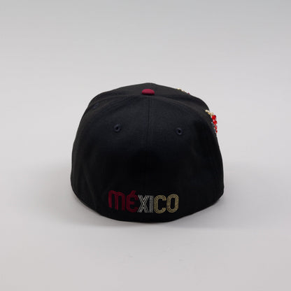 NEW ERA EXCLUSIVE 59FIFTY BLACK /BURGUNDY MEXICO W/ "EL GALLO" SIDE PATCH
