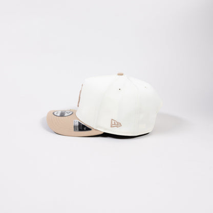 NEW ERA EXCLUSIVE 9FIFTY A-FRAME CHROME/ LIGHT KHAKI LOS ANGELES DODGERS SNAPBACK W/ 2024 WORLD SERIES CHAMPIONS SIDE PATCH