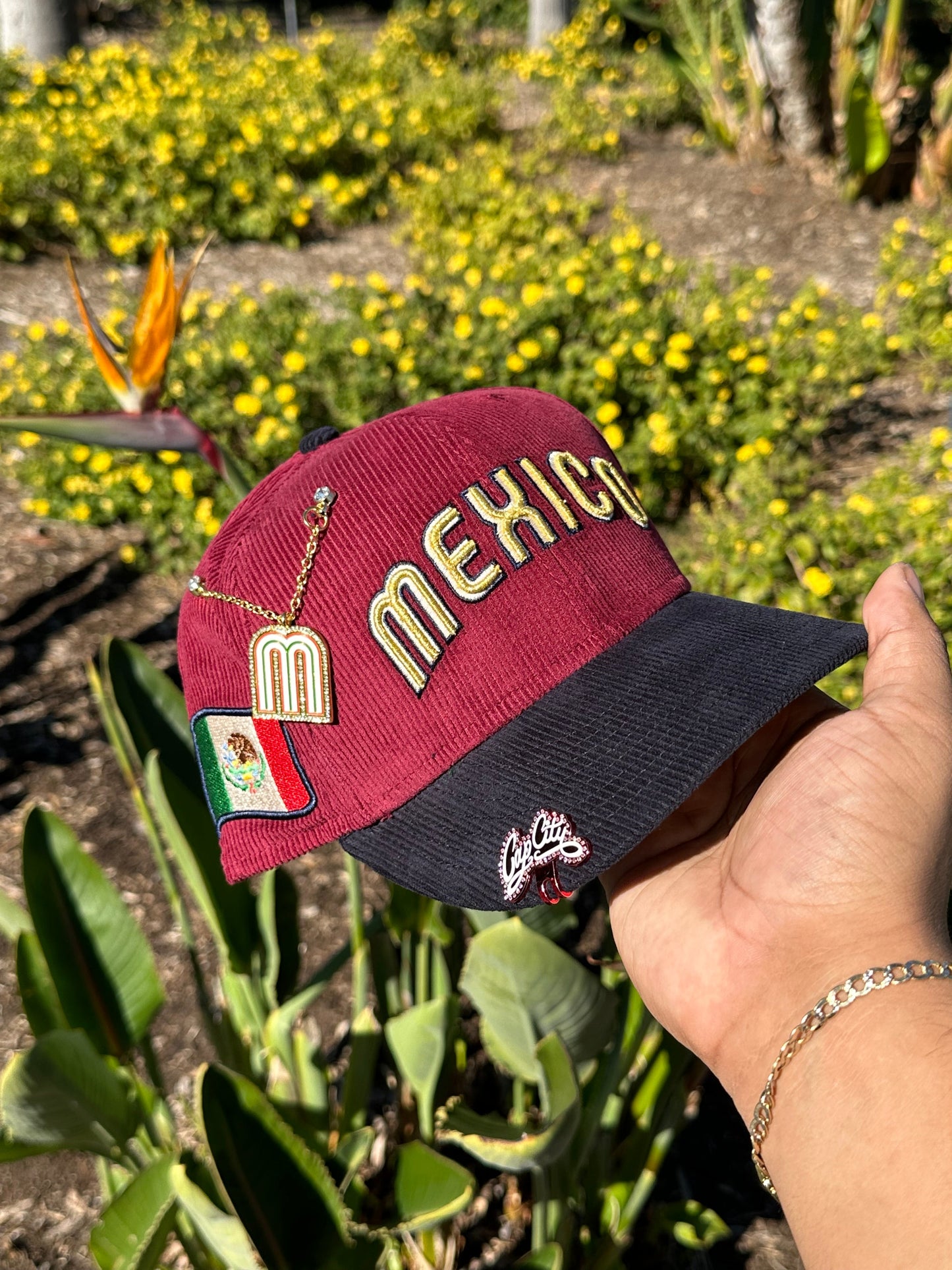 NEW ERA EXCLUSIVE 59FIFTY BURGUNDY/NAVY CORDUROY MEXICO SCRIPT W/ MEXICO FLAG SIDE PATCH