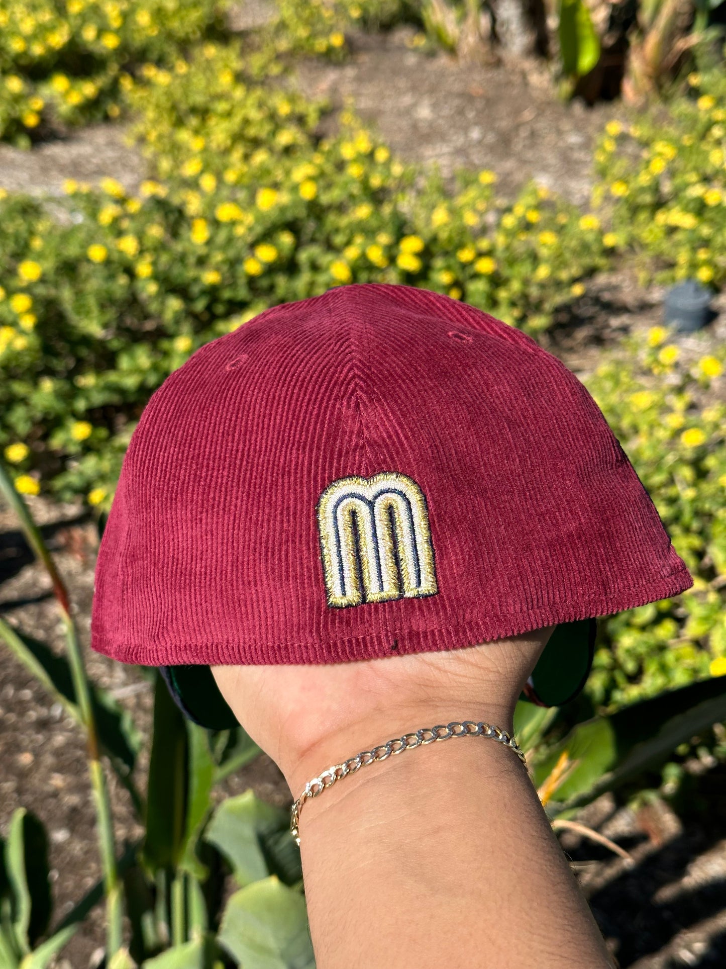 NEW ERA EXCLUSIVE 59FIFTY BURGUNDY/NAVY CORDUROY MEXICO SCRIPT W/ MEXICO FLAG SIDE PATCH