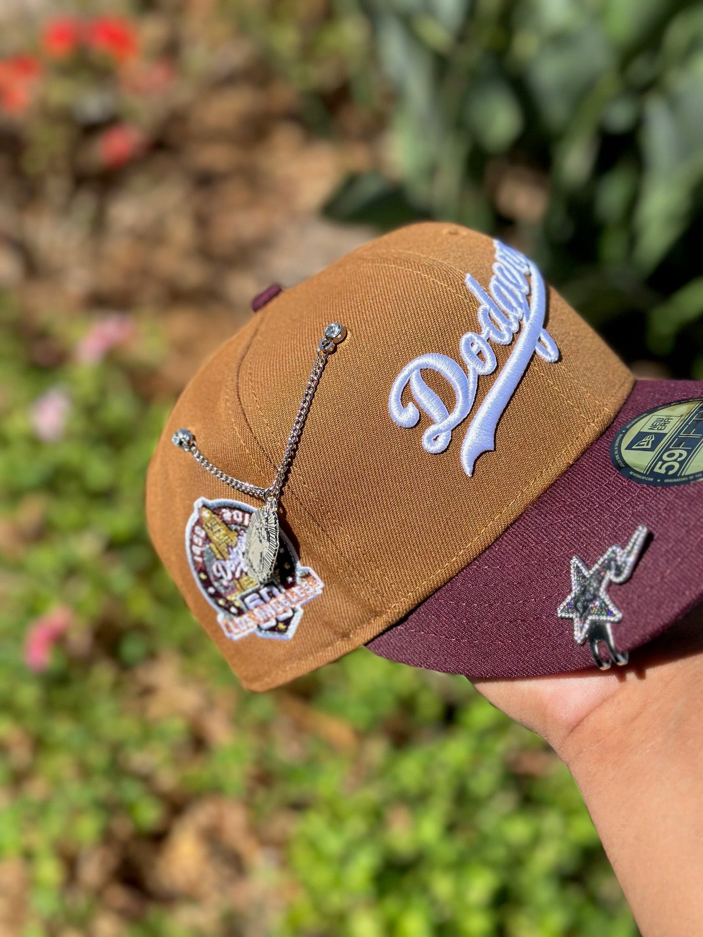 NEW ERA EXCLUSIVE 59FIFTY DARK KHAKI/MAROON RED LOS ANGELES DODGERS W/ 60TH ANNIVERSARY SIDE PATCH