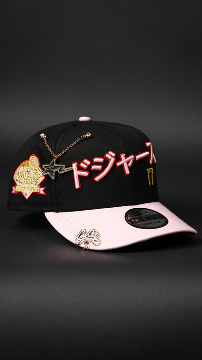 NEW ERA EXCLUSIVE 9FIFTY BLACK/ PINK LOS ANGELES DODGERS SNAPBACK W/ JAPANESE SCRIPT + WORLD SERIES CHAMPIONS SIDE PATCH