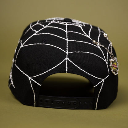 NEW ERA EXCLUSIVE 9FIFTY A-FRAME BLACK ATLANTA BRAVES SNAPBACK W/ SPIDER WEB + 1999 WORLD SERIES SIDE PATCH