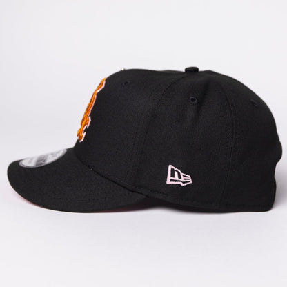 NEW ERA EXCLUSIVE 9FIFTY BLACK CHICAGO WHITE SOX SNAPBACK W/ 2005 WORLD SERIES SIDE PATCH