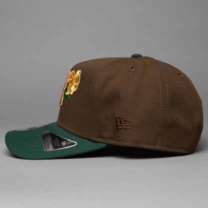 NEW ERA 9FIFTY A-FRAME BROWN/PINE GREEN NEW YORK YANKEES SNAPBACK W/ 1996 WORLD SERIES SIDE PATCH