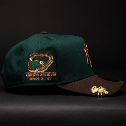 NEW ERA 9FIFTY A-FRAME FOREST GREEN/BROWN NEW YORK YANKEES W/ YANKEE STADIUM SIDE PATCH