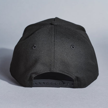 NEW ERA 9FIFTY A-FRAME BLACK LOS ANGELES DODGERS SNAPBACK W/ OUTLINE + WORLD SERIES CHAMPIONS SIDE PATCH