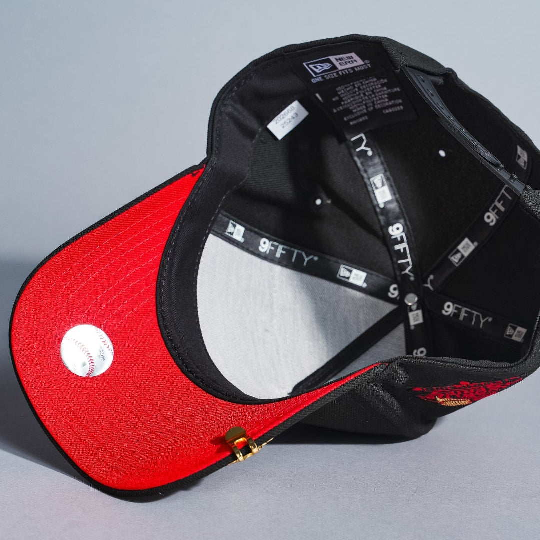 NEW ERA 9FIFTY A-FRAME BLACK LOS ANGELES DODGERS SNAPBACK W/ OUTLINE + WORLD SERIES CHAMPIONS SIDE PATCH