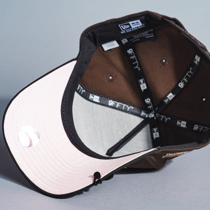 NEW ERA 9FIFTY A-FRAME BROWN/BLACK LOS ANGELES DODGERS SCRIPT SNAPBACK W/ 40TH ANNIVERSARY SIDE PATCH