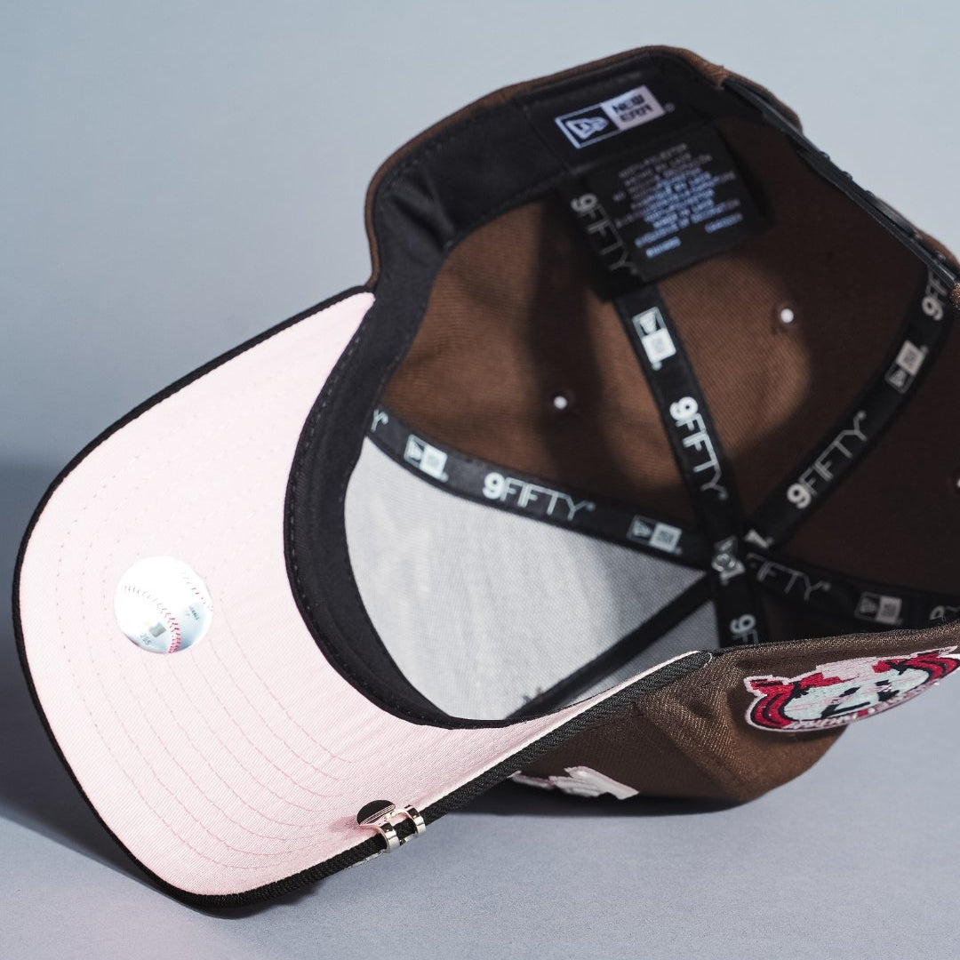 NEW ERA 9FIFTY A-FRAME BROWN/BLACK LOS ANGELES DODGERS JAPANESE SCRIPT W/ "SHOHEI OHTANI" SIDE PATCH