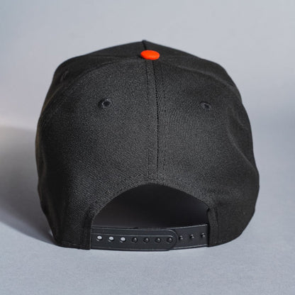 NEW ERA 9FIFTY A-FRAME BLACK ATLANTA BRAVES SNAPBACK W/ TURNER FIELD SIDE PATCH