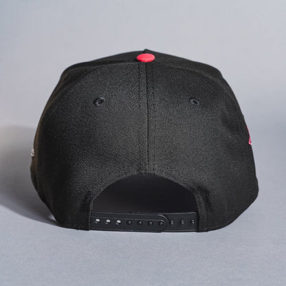 NEW ERA 9FIFTY A-FRAME BLACK ATLANTA BRAVES SNAPBACK W/ 2000 ALL STAR GAME SIDE PATCH