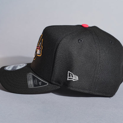 NEW ERA 9FIFTY A-FRAME BLACK ATLANTA BRAVES SNAPBACK W/ 2000 ALL STAR GAME SIDE PATCH