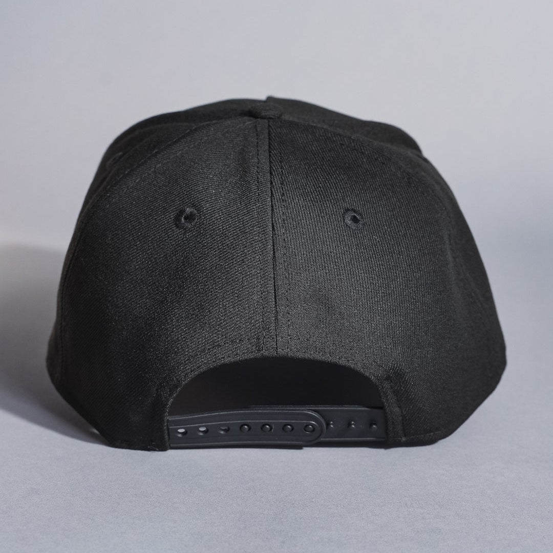 NEW ERA 9FIFTY A-FRAME BLACK LOS ANGELES DODGERS 1958 MLB SCRIPT SNAPBACK W/ FIRST WORLD SERIES SIDE PATCH