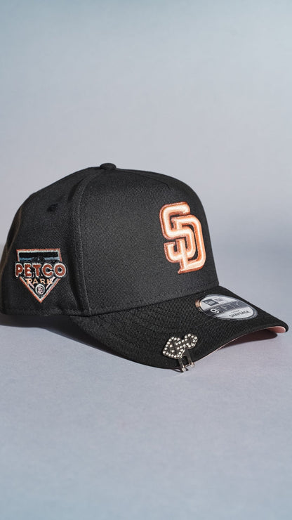NEW ERA 9FIFTY A-FRAME BLACK SAN DIEGO PADRES SNAPBACK W/ PETCO PARK SIDE PATCH